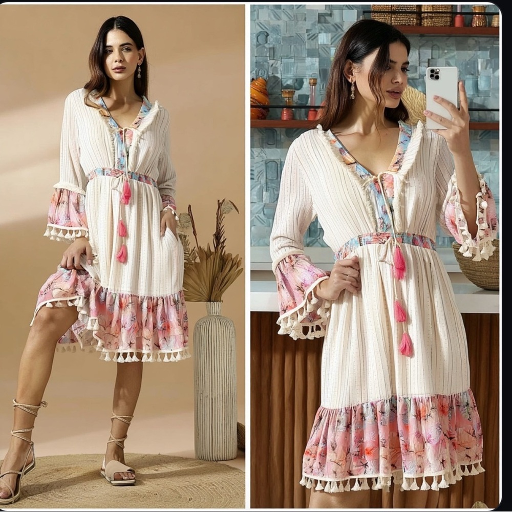 Boutique brand Floral Bell sleeves line Dress off white Cotton